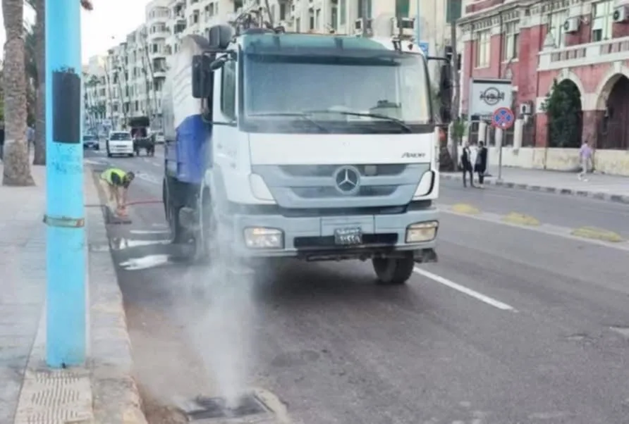 الإسكندرية تعلن حالة الطوارئ في شبكات الصرف الصحي تحضيرًا لعيد الأضحى الإسكندرية تعلن حالة الطوارئ في شبكات الصرف الصحي تحضيرًا لعيد الأضحى
