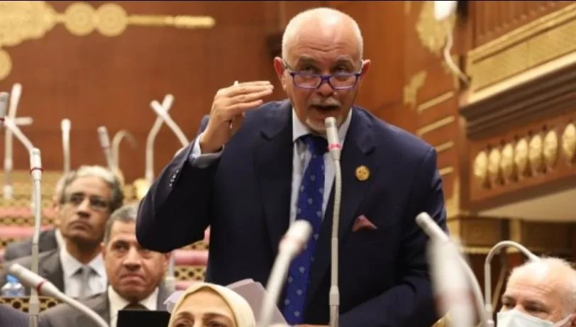 النائب حازم الجندي يشدد على ضرورة تحديث قانون الضريبة العقارية وتعزيز الرقمنة ودعم القطاع الصناعي النائب حازم الجندي يشدد على ضرورة تحديث قانون الضريبة العقارية وتعزيز الرقمنة ودعم القطاع الصناعي