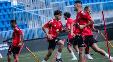 الأهلي يكمل تمرينه الثاني في ملعب جامعة نوفا تحضيرًا لكأس العالم للأندية