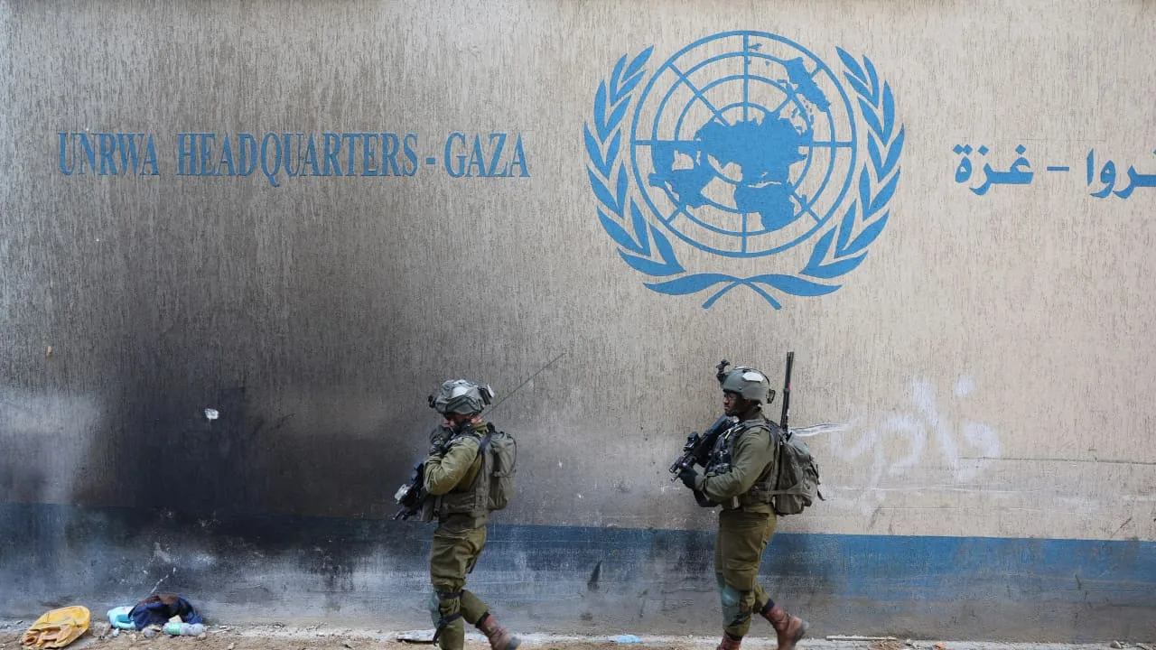 الأونروا: fatalities and injuries among 50,000 Palestinian children in Gaza since October 7, 2023