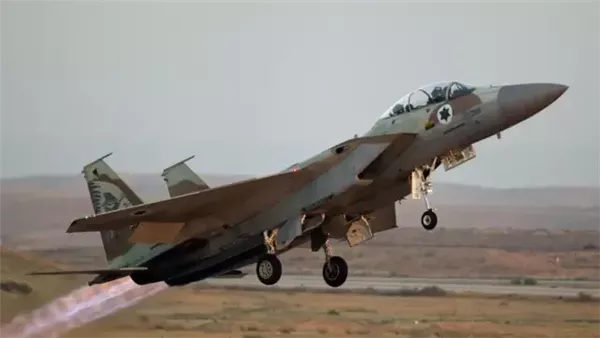 الجيش الإيراني يعلن عن إسقاط طائرتين مقاتلتين إسرائيليتين من نوع F-35 الجيش الإيراني يعلن عن إسقاط طائرتين مقاتلتين إسرائيليتين من نوع F-35