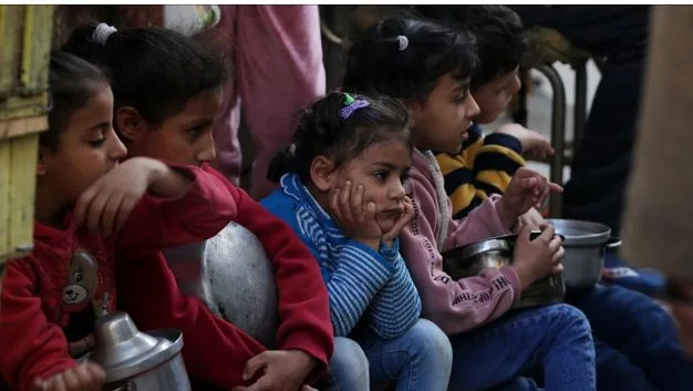 أطفال غزة: لا مجال للاحتفال بالعيد وسط الرعب والجوع والدماء