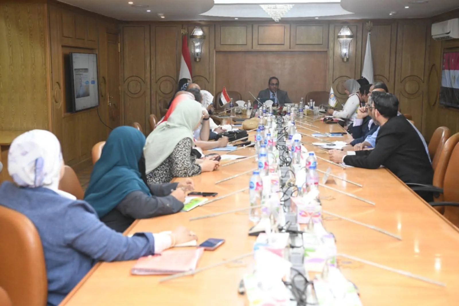 قنا تقترب من مدن التعلم.. المحافظ يتابع مساعي الانضمام لشبكة اليونسكو العالمية