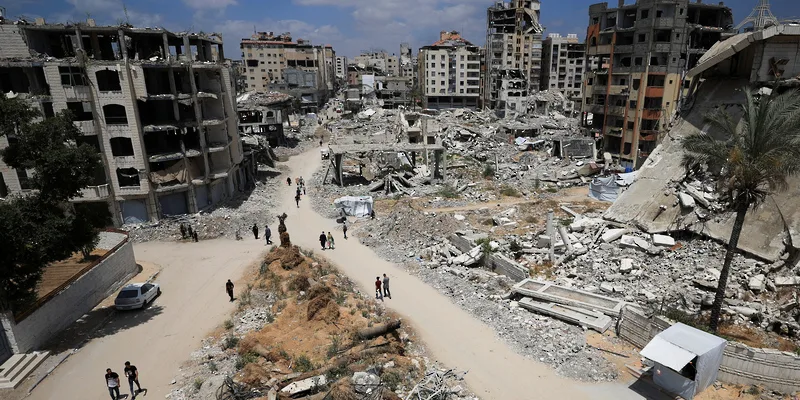 40 شهيدًا في غزة خلال الساعات الأربع والعشرين الأخيرة 40 شهيدًا في غزة خلال الساعات الأربع والعشرين الأخيرة