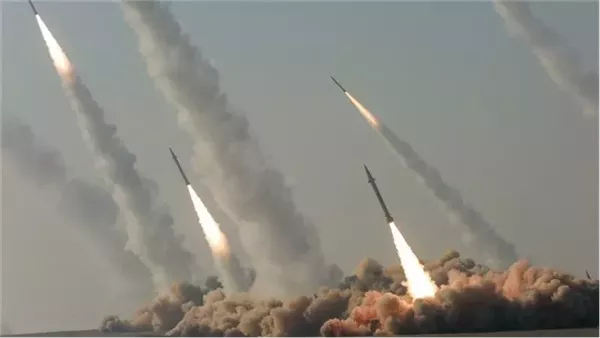 إذاعة جيش الاحتلال: تضرر أنابيب ووسائل النقل في مصفاة حيفا إذاعة جيش الاحتلال: تضرر أنابيب ووسائل النقل في مصفاة حيفا
