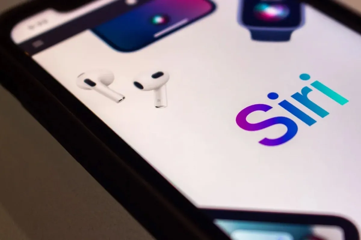 كيف يمكنك تعزيز كفاءة خاصية «Siri» في أجهزة «Apple»؟ كيف يمكنك تعزيز كفاءة خاصية «Siri» في أجهزة «Apple»؟