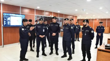 اللواء العدواني يقوم بزيارة إدارة «العمليات» و«المرور»