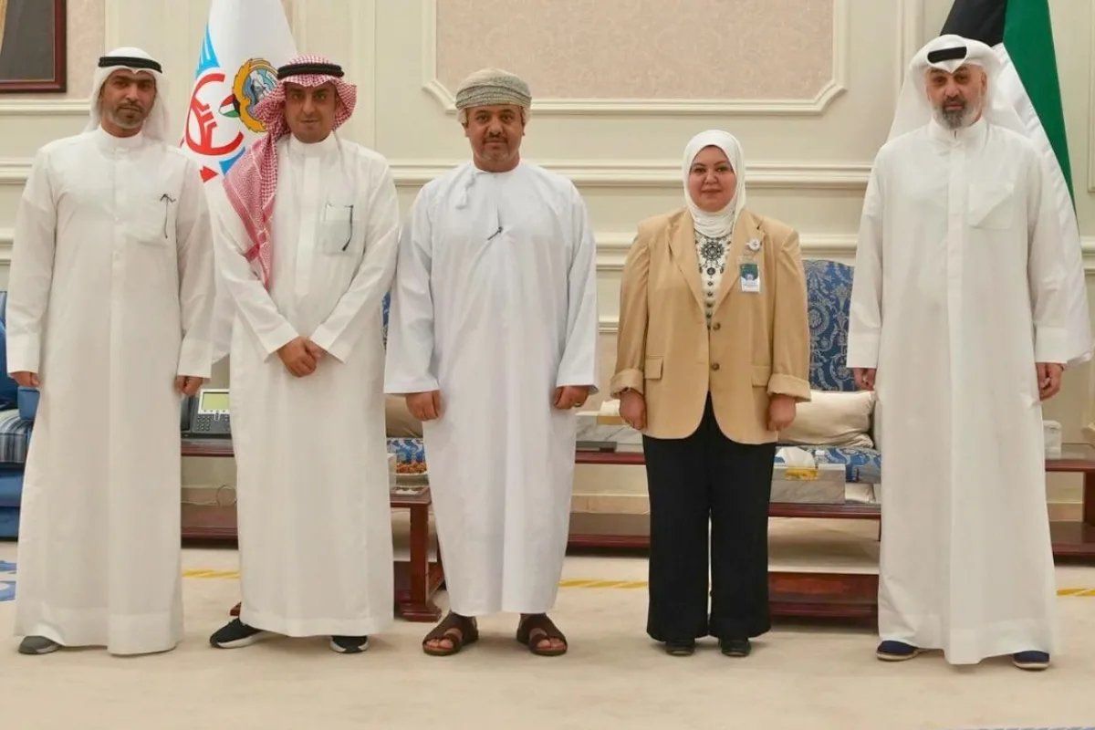 القلاف تناقش القانون الموحد مع «الجمارك الخليجية» القلاف تناقش القانون الموحد مع «الجمارك الخليجية»