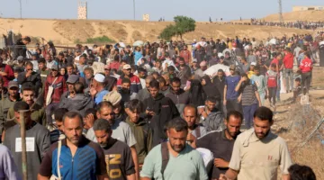 غطاء جوي إسرائيلي لـ«أبو شباب» في مواجهته مع «حماس»