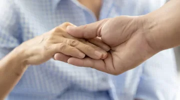 جهاز صيني يكشف عن مرض باركنسون في مراحله المبكرة