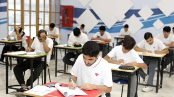 تراجع نسبة حرمان الطلاب في امتحانات الصف الثاني عشر بنسبة 37.8% في اليوم الأول.