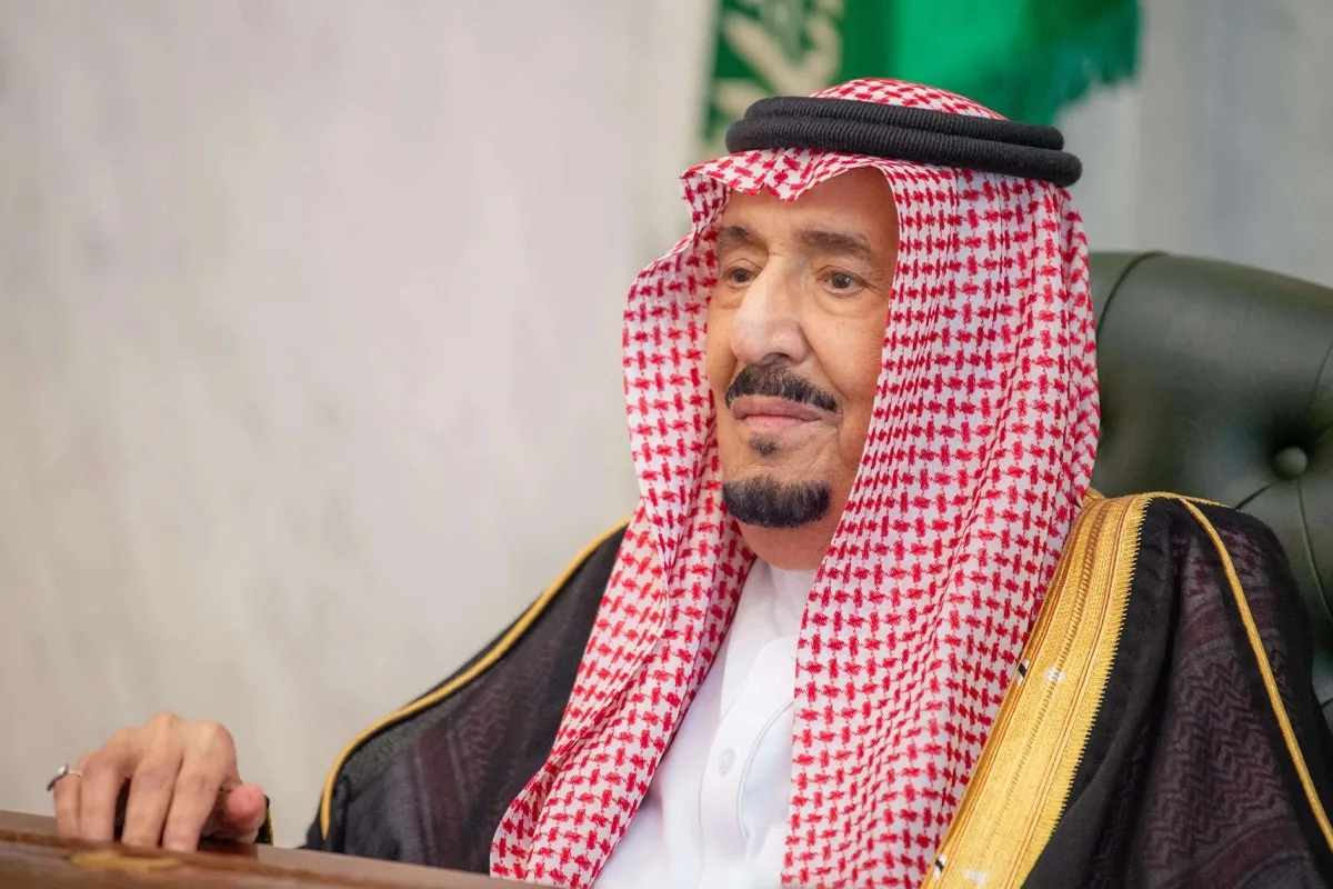 خادم الحرمين الشريفين يأمر بتلبية جميع احتياجات الحجاج من إيران. خادم الحرمين الشريفين يأمر بتلبية جميع احتياجات الحجاج من إيران.