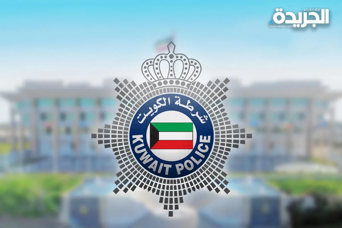 «الداخلية» تُيسّر عملية دخول المسافرين والحجاج العراقيين العالقين عبر المطار وتضمن عبورهم البري إلى العراق «الداخلية» تُيسّر عملية دخول المسافرين والحجاج العراقيين العالقين عبر المطار وتضمن عبورهم البري إلى العراق