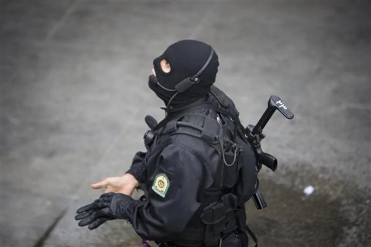 إيران: توقيف شخصين مرتبطين بالموساد إيران: توقيف شخصين مرتبطين بالموساد