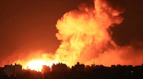 4 شهداء جراء الهجمات الإسرائيلية على فلسطينيين في جباليا وخان يونس 4 شهداء جراء الهجمات الإسرائيلية على فلسطينيين في جباليا وخان يونس