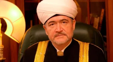 شيخ الأزهر يقرر إضافة رئيس الإدارة الدينية للمسلمين في روسيا إلى عضوية مجلس حكماء المسلمين