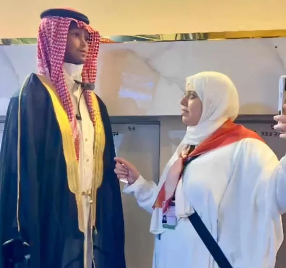 صور: روبوتات نواف ونورة تستقبل الحجاج في منى بفخامة 5 نجوم صور: روبوتات نواف ونورة تستقبل الحجاج في منى بفخامة 5 نجوم