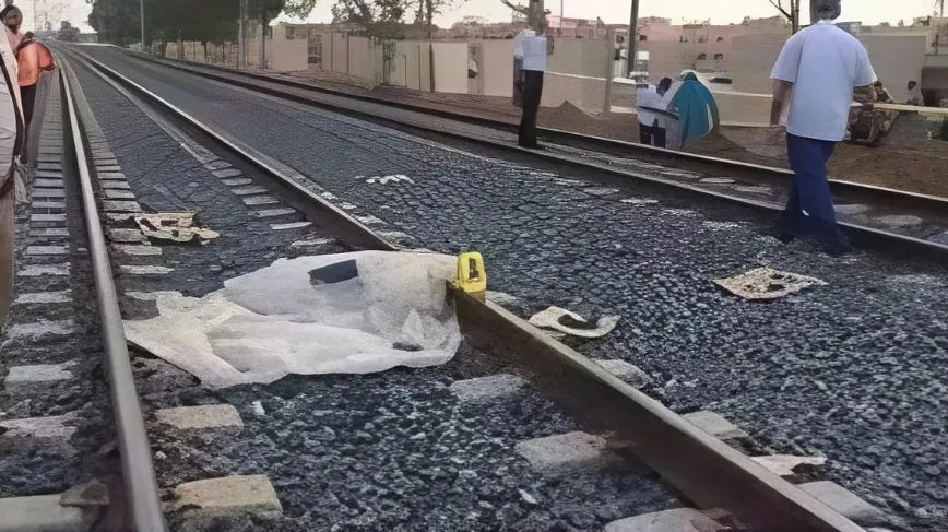 وفاة شخص نتيجة اصطدامه بقطار في مزلقان وابور المياه وسط الإسكندرية