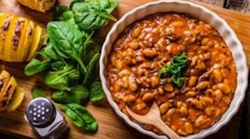 5 فئات ينبغي عليهم تجنب تناول الفول في الصباح.. “انتبهوا”
