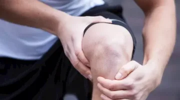 5 نصائح فعالة لتقليل صوت طقطقة الركبة