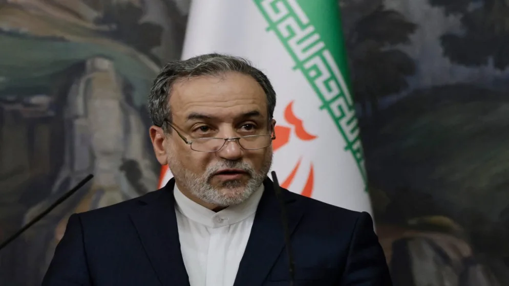 وزير الخارجية الإيراني: مطالبات التهدئة “غير منطقية” وزير الخارجية الإيراني: مطالبات التهدئة “غير منطقية”