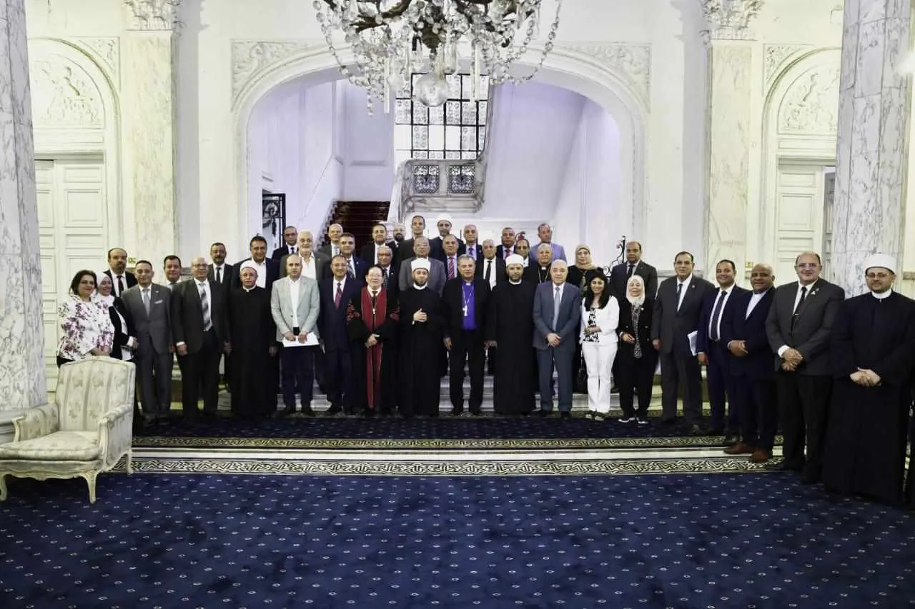 وزير الأوقاف: مصر مثال متميز في الوحدة الوطنية والتضامن بين المواطنين وزير الأوقاف: مصر مثال متميز في الوحدة الوطنية والتضامن بين المواطنين