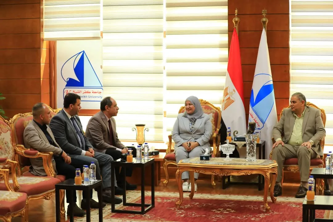 جامعة كفر الشيخ تتعاون مع وزارة البيئة وGIZ لإعداد الدليل الأول لإدارة النفايات الصلبة في الجامعات