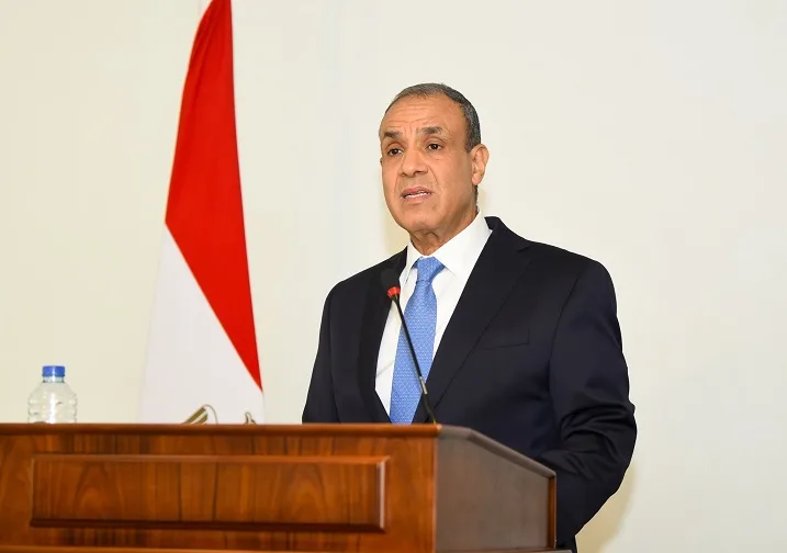 وزير الخارجية: مصر تدعم بنين تماماً في مساعيها لمكافحة الإرهاب. وزير الخارجية: مصر تدعم بنين تماماً في مساعيها لمكافحة الإرهاب.