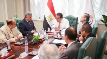 وزير الصحة يناقش مع شركة جريفولز إيجيبت طرق تعزيز التعاون في المجال الصحي