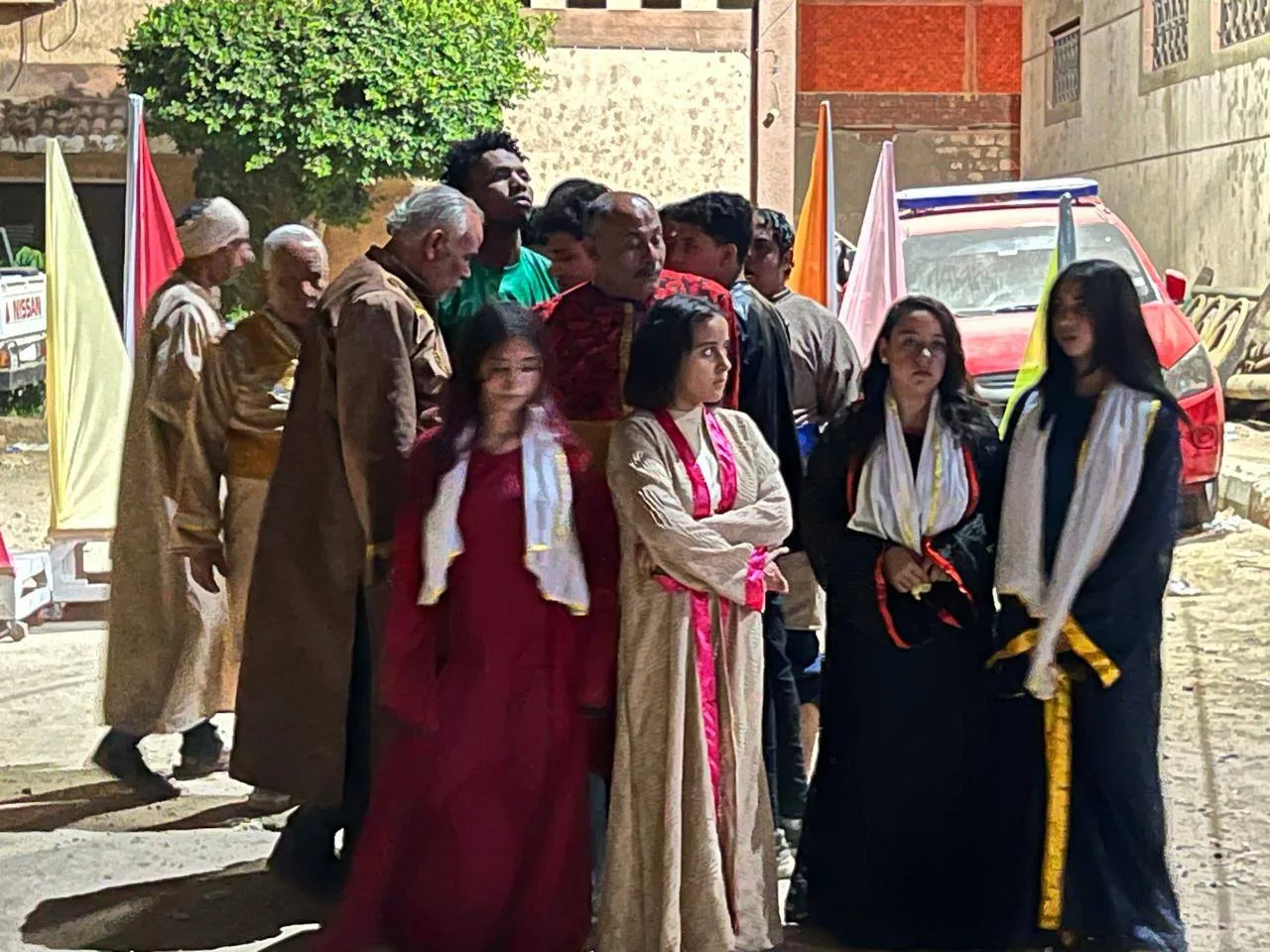 مجاني حتى 21 يونيو.. فرقة بني مزار تقدم عرض “طعم الخوف” في إطار فعاليات قصور الثقافة. مجاني حتى 21 يونيو.. فرقة بني مزار تقدم عرض “طعم الخوف” في إطار فعاليات قصور الثقافة.