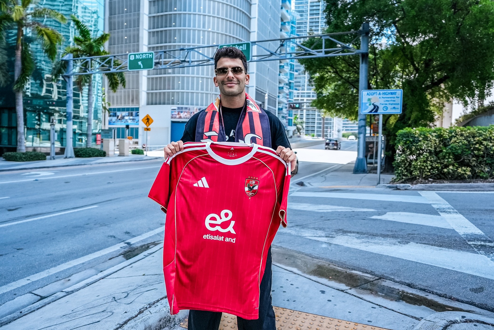 May be an image of ‎1 person, playing football, playing soccer and ‎text that says '‎NORTH -kell ADOPI- OPF اعلل ex etisalat etisalatand and‎'‎‎