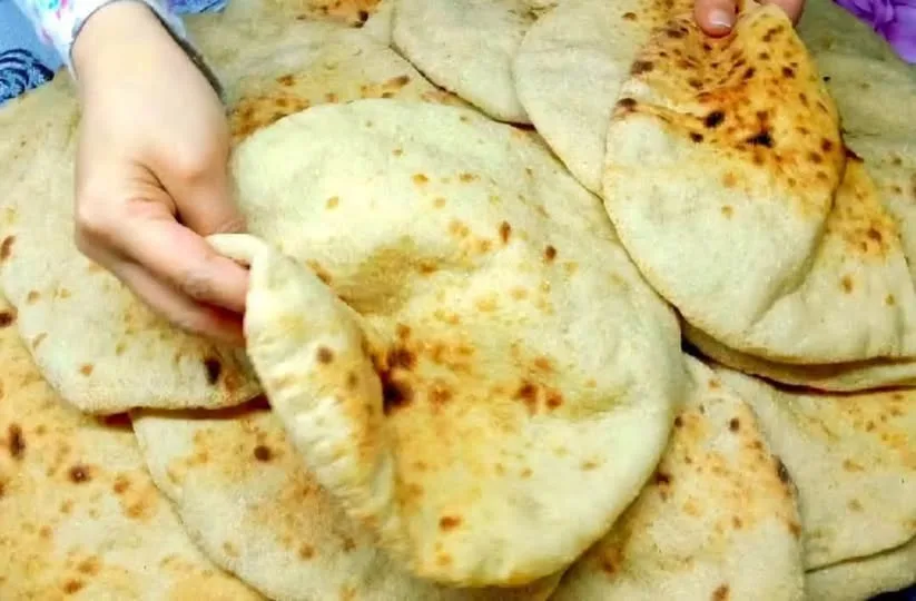 كيفية صنع العيش المصري كيفية صنع العيش المصري