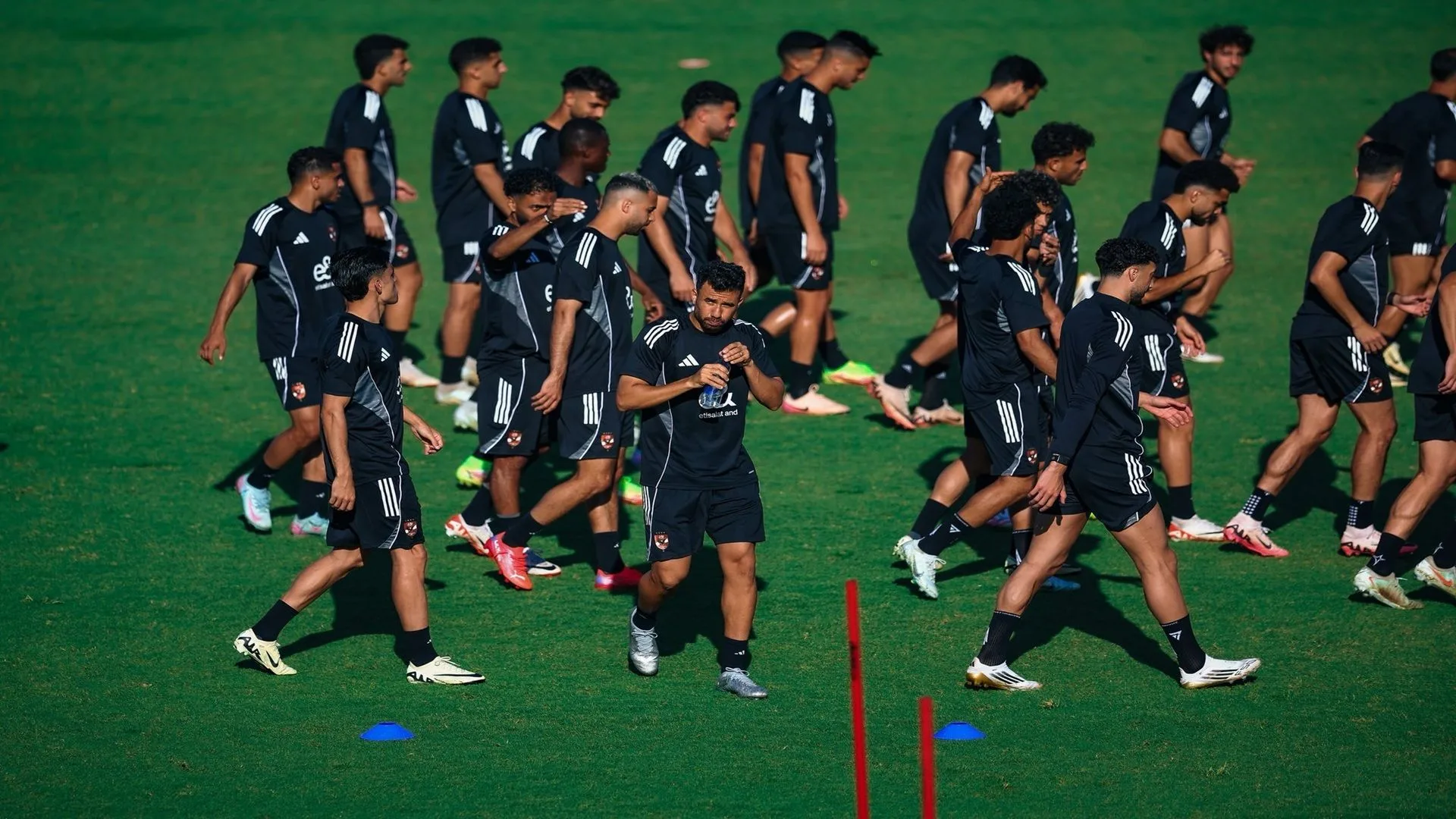 نائب رئيس ريفر بليت: نؤمن بقدرات الأهلي… وهذه أصعب الأوقات التي نواجهها نائب رئيس ريفر بليت: نؤمن بقدرات الأهلي… وهذه أصعب الأوقات التي نواجهها