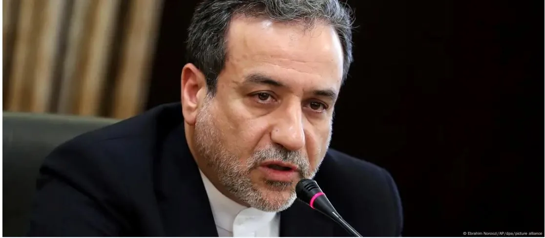 وزير الخارجية الإيراني: لا نسعى لتصعيد النزاع.. ودفاعنا عن أنفسنا مبرر ومشروع. وزير الخارجية الإيراني: لا نسعى لتصعيد النزاع.. ودفاعنا عن أنفسنا مبرر ومشروع.