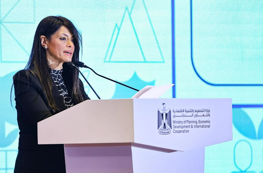 مصر والاتحاد الأوروبي ي iniciان آلية صندوق التنمية المستدامة الأوروبية لتوفير ضمانات استثمارية بقيمة 1.8 مليار يورو مصر والاتحاد الأوروبي ي iniciان آلية صندوق التنمية المستدامة الأوروبية لتوفير ضمانات استثمارية بقيمة 1.8 مليار يورو