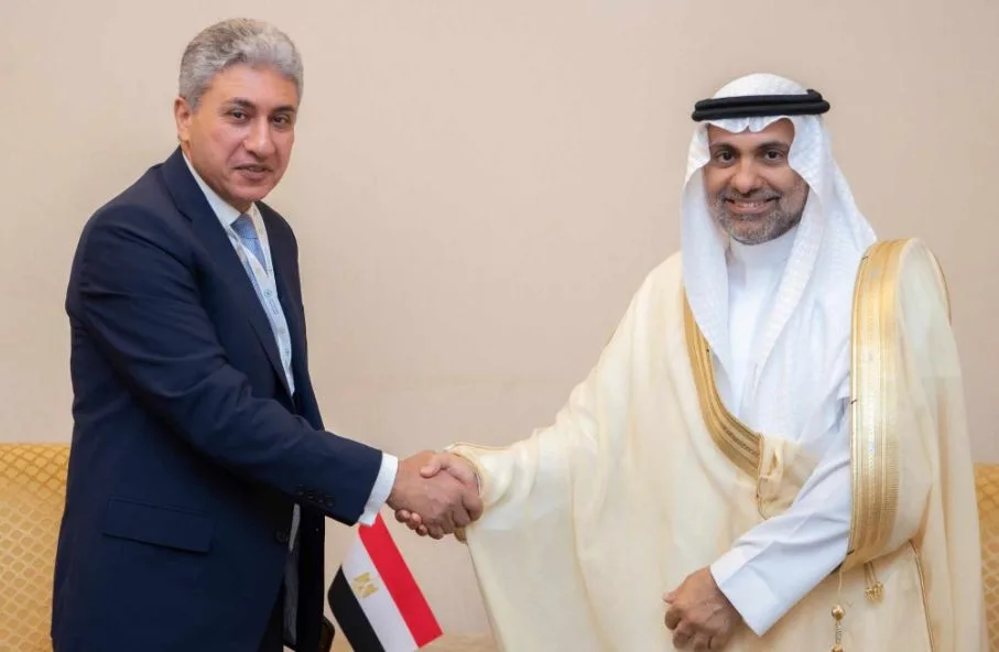 تعاون طبي بين مصر والسعودية لتوفير الرعاية للحجاج المصريين في منى وعرفات. تعاون طبي بين مصر والسعودية لتوفير الرعاية للحجاج المصريين في منى وعرفات.
