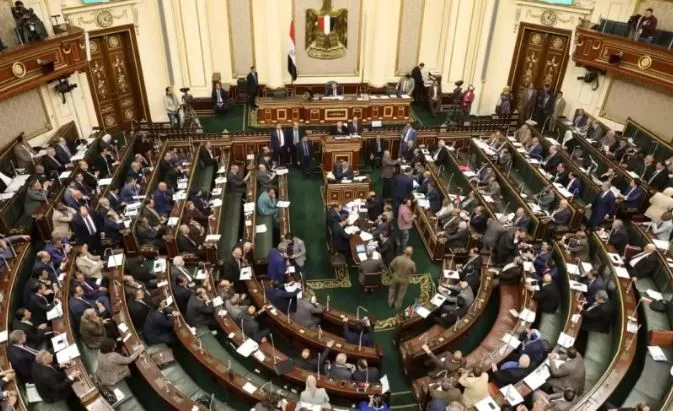 مجلس النواب يستنكر ويعبر عن رفضه للعدوان الإسرائيلي على إيران مجلس النواب يستنكر ويعبر عن رفضه للعدوان الإسرائيلي على إيران