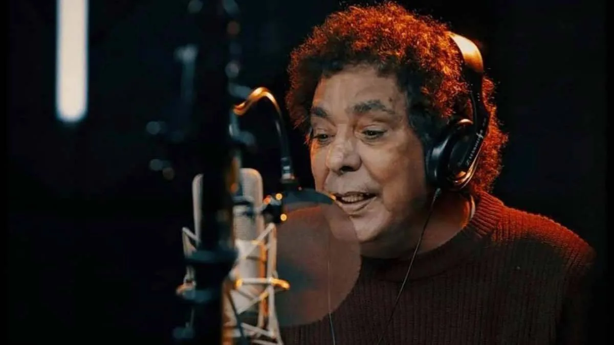 محمد منير يستعد لإصدار ألبومه الغنائي الجديد قريباً محمد منير يستعد لإصدار ألبومه الغنائي الجديد قريباً