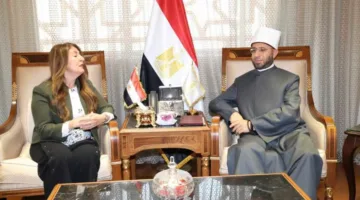 وزير الأوقاف والسفيرة الأمريكية في مصر يناقشان سبل التعاون المشتركة