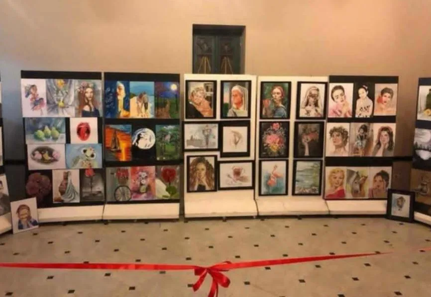 الأربعاء: عروض فنية متميزة لنماذج من الباليه والبيانو والرسم على مسرح أوبرا دمنهور. الأربعاء: عروض فنية متميزة لنماذج من الباليه والبيانو والرسم على مسرح أوبرا دمنهور.