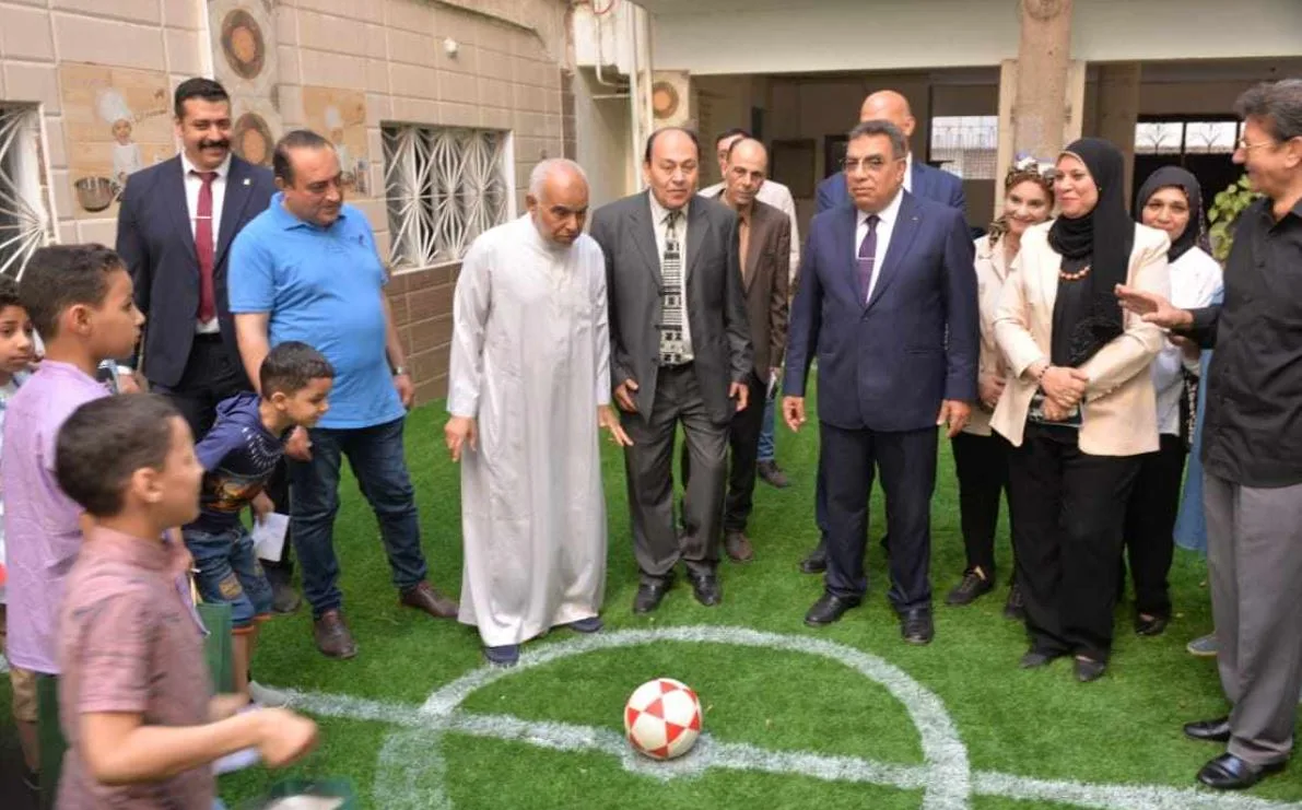 محافظ الدقهلية يزور أيتام المنصورة: نحن هنا لنحتفل معكم بعيدكم السعيد محافظ الدقهلية يزور أيتام المنصورة: نحن هنا لنحتفل معكم بعيدكم السعيد