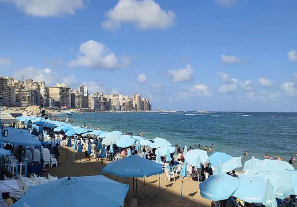 أحوال الإسكندرية في اليوم الثاني من العيد: زيادة ملحوظة في درجات الحرارة أحوال الإسكندرية في اليوم الثاني من العيد: زيادة ملحوظة في درجات الحرارة