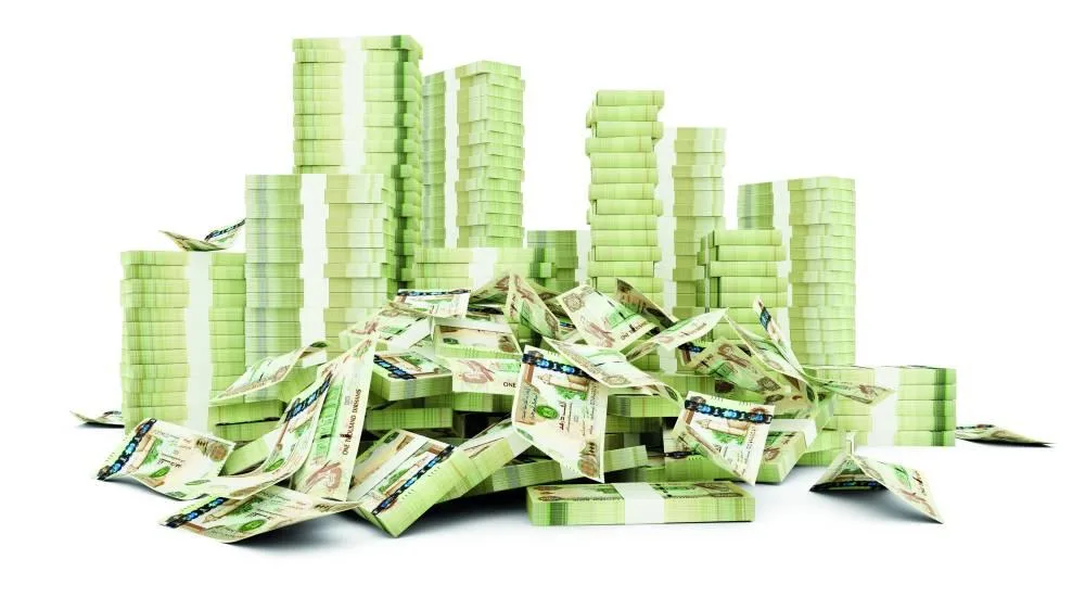57% يفضلون الاختيار بين الاستثمار والادخار في الإمارات 57% يفضلون الاختيار بين الاستثمار والادخار في الإمارات