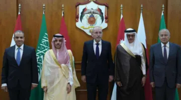 اللجنة العربية الإسلامية: نؤيد المساعي التي تبذلها مصر وقطر والولايات المتحدة من أجل تحقيق هدنة فورية ودائمة في غزة.