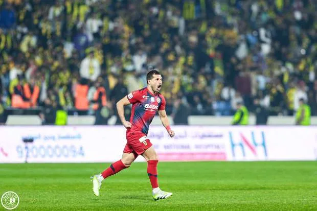 6 صفقات مرتقبة للزمالك.. رمضان صبحي يعبّر عن استعداده للانضمام للفريق الأبيض