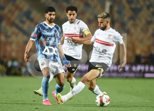 6 لاعبين في قائمة تعاقدات الزمالك الصيفية بعد ضم المدافع الجزائري 6 لاعبين في قائمة تعاقدات الزمالك الصيفية بعد ضم المدافع الجزائري