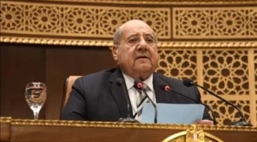 رئيس مجلس الشيوخ يبارك للرئيس السيسي والشعب المصري والأمة الإسلامية بمناسبة عيد الأضحى