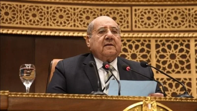 رئيس مجلس الشيوخ يبارك للرئيس السيسي والشعب المصري والأمة الإسلامية بمناسبة عيد الأضحى