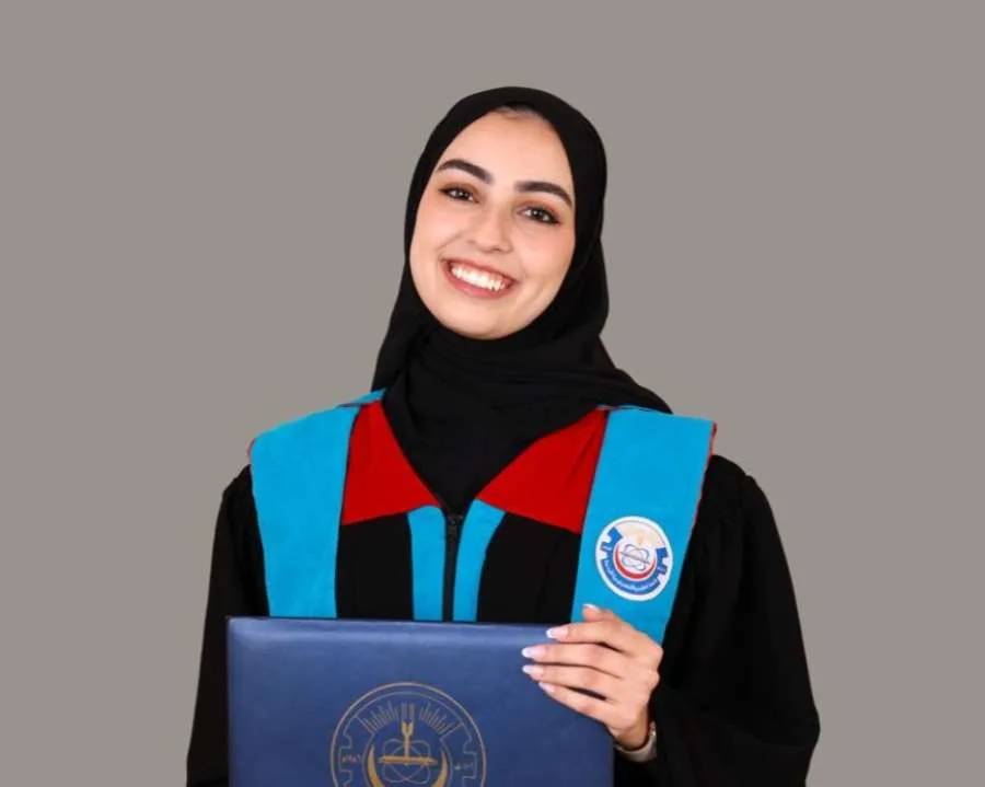 الدكتورة راما رأفت أبو قطي تُهنئ بالتخرج الدكتورة راما رأفت أبو قطي تُهنئ بالتخرج