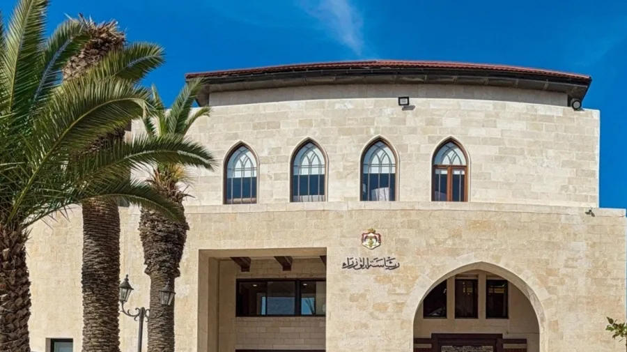 إنجازات الحكومة في الشهر الماضي